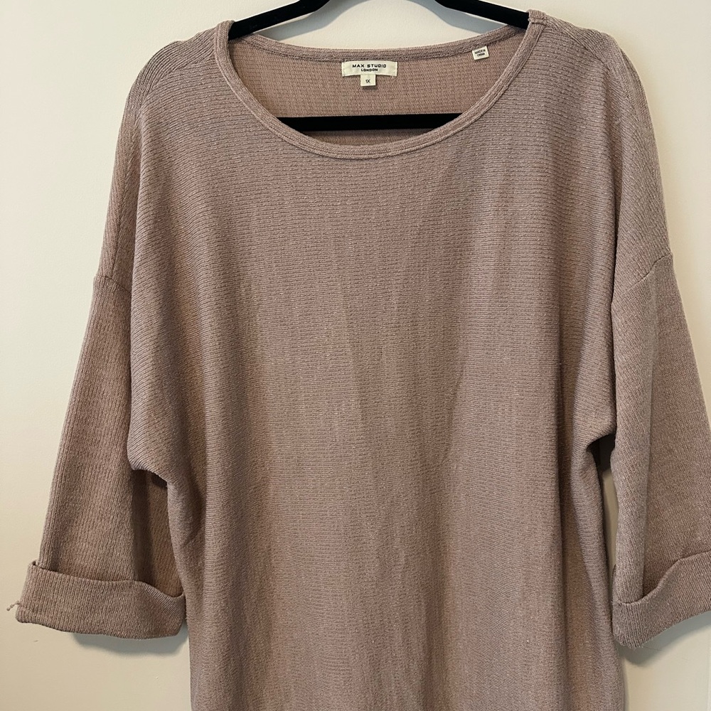 Max Studio Soft Pink Knit Top